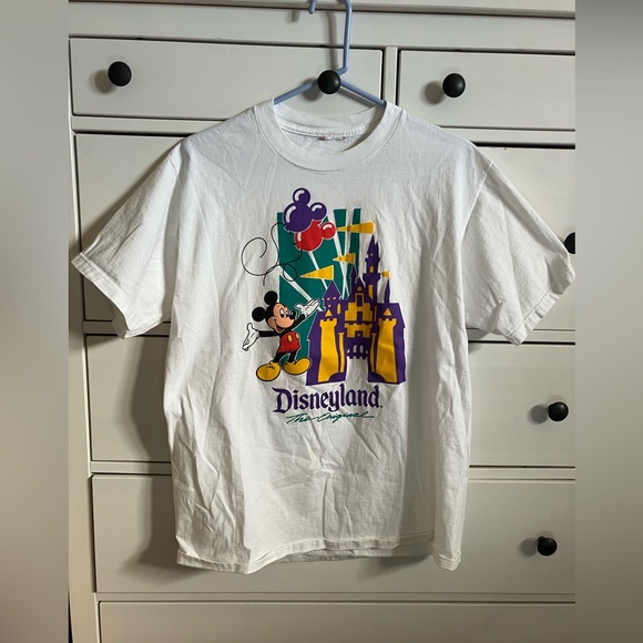 Disney Tops - Vintage 90s Disneyland Tshirt